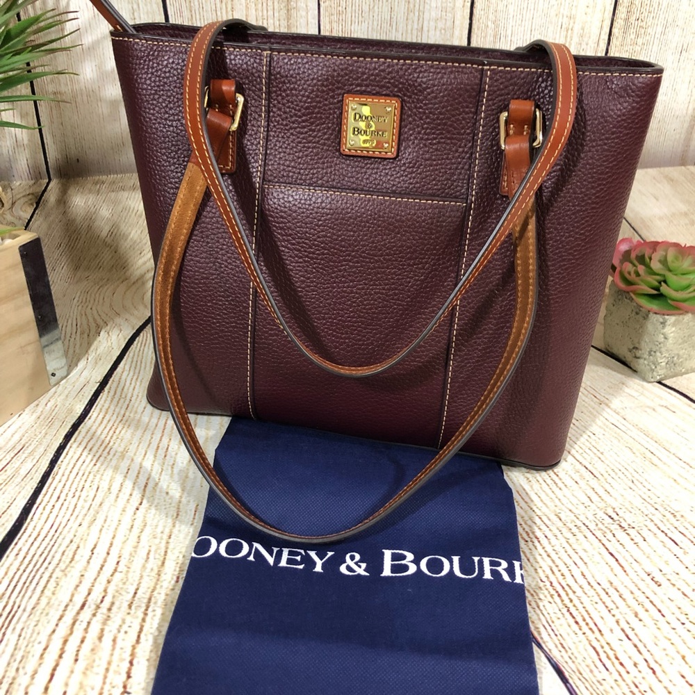 HP🎉SALE🎁🎄DOONEY & BOURKE “Lexington Shopper‼️